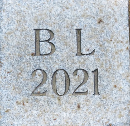 plaques\lot233_1.jpg